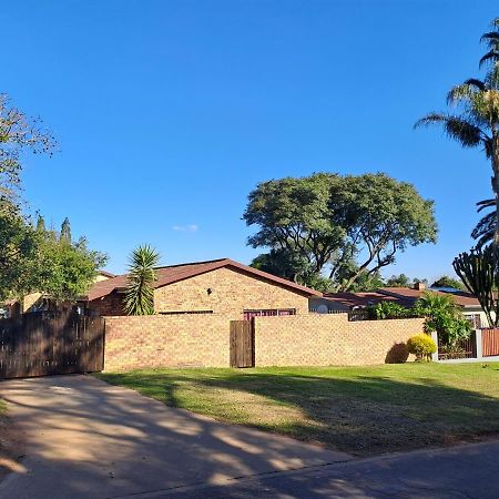 Rocky Hills Guesthouse Piet Retief Buitenkant foto