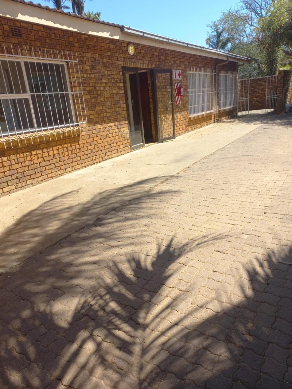 Rocky Hills Guesthouse Piet Retief Buitenkant foto