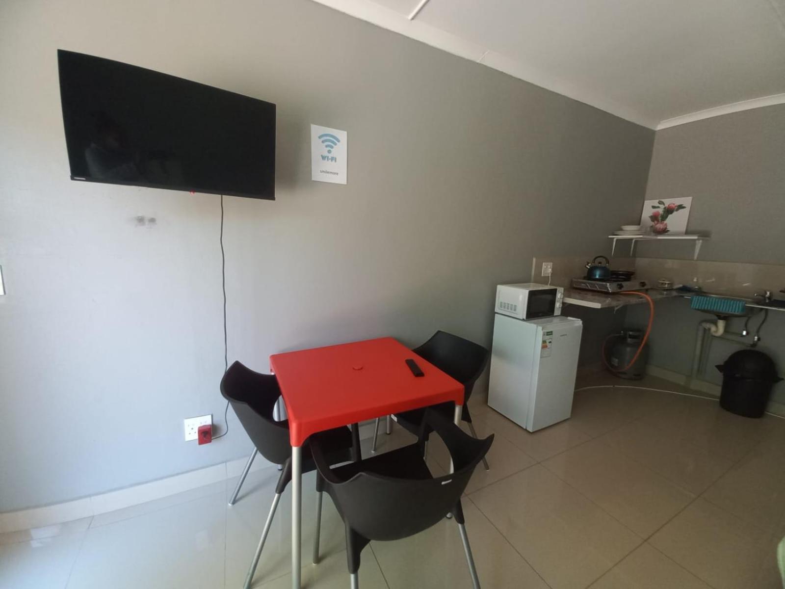 Rocky Hills Guesthouse Piet Retief Buitenkant foto