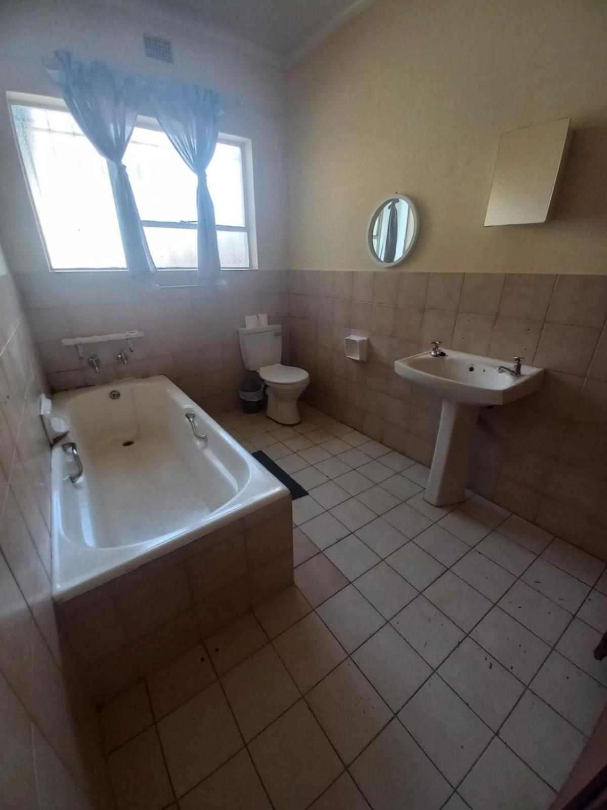 Rocky Hills Guesthouse Piet Retief Buitenkant foto