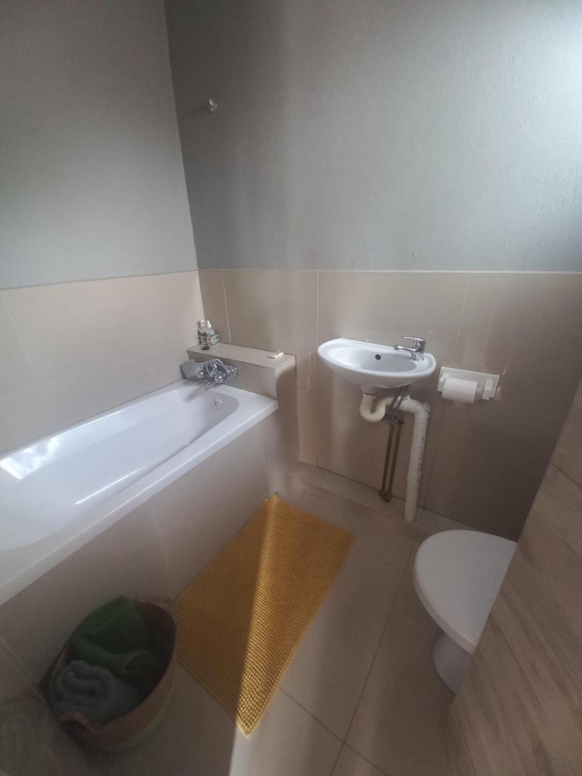 Rocky Hills Guesthouse Piet Retief Buitenkant foto