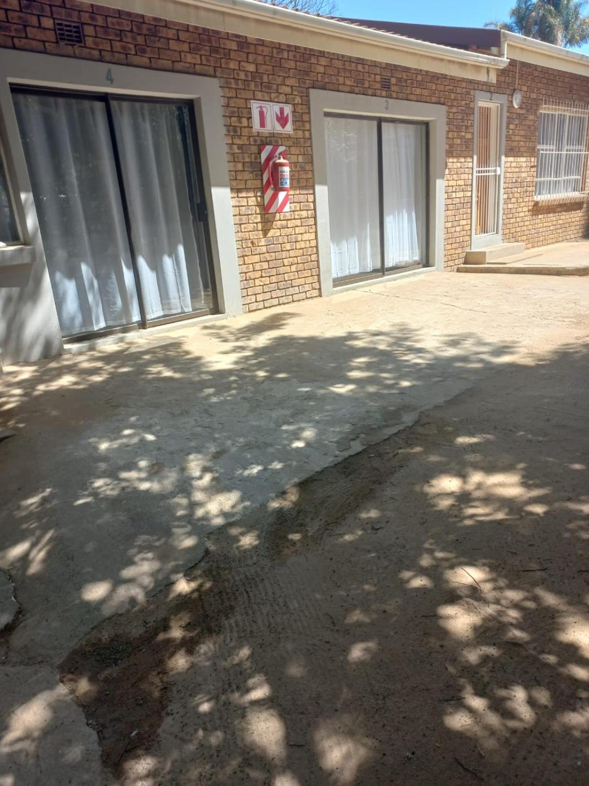 Rocky Hills Guesthouse Piet Retief Buitenkant foto
